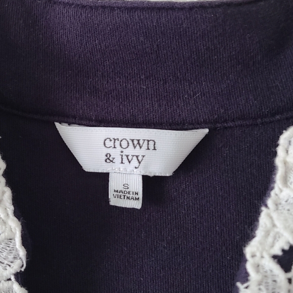SALE!! Crown & Ivy Shift Dress - Picture 4 of 5